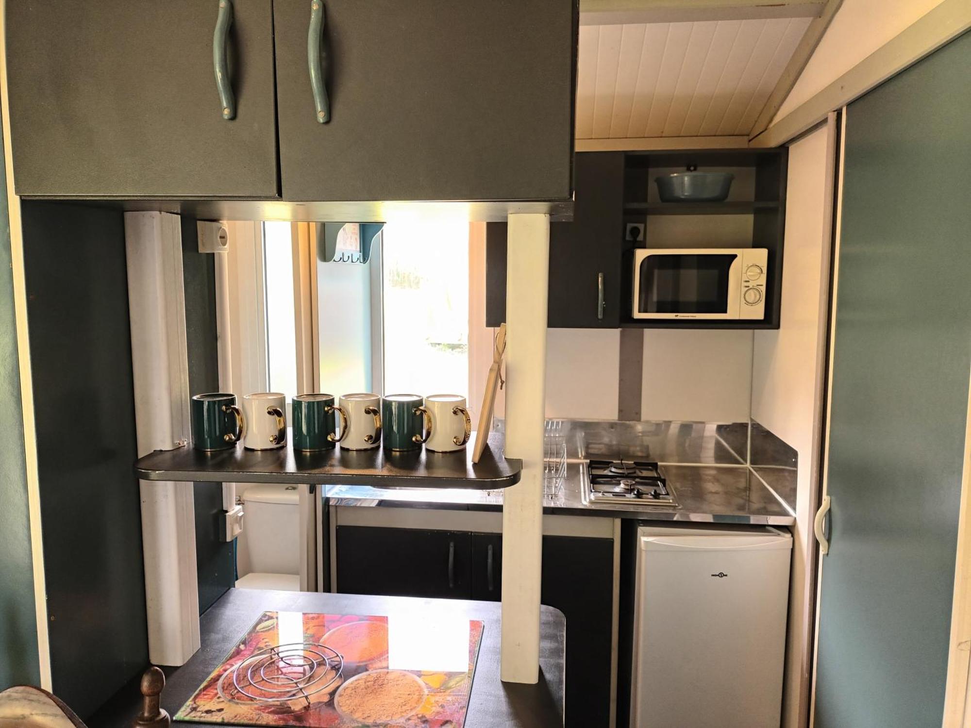 Au Bonheur Nomade Hotel Livry  Ruang foto